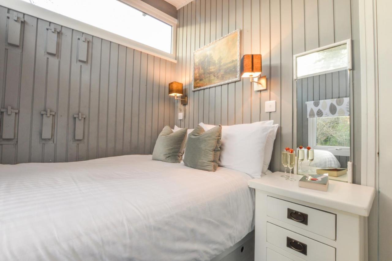 Loch Aweside Forest Cabins Dalavich Buitenkant foto