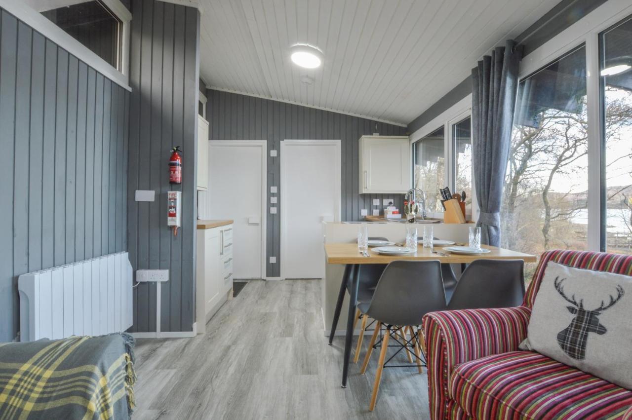 Loch Aweside Forest Cabins Dalavich Buitenkant foto