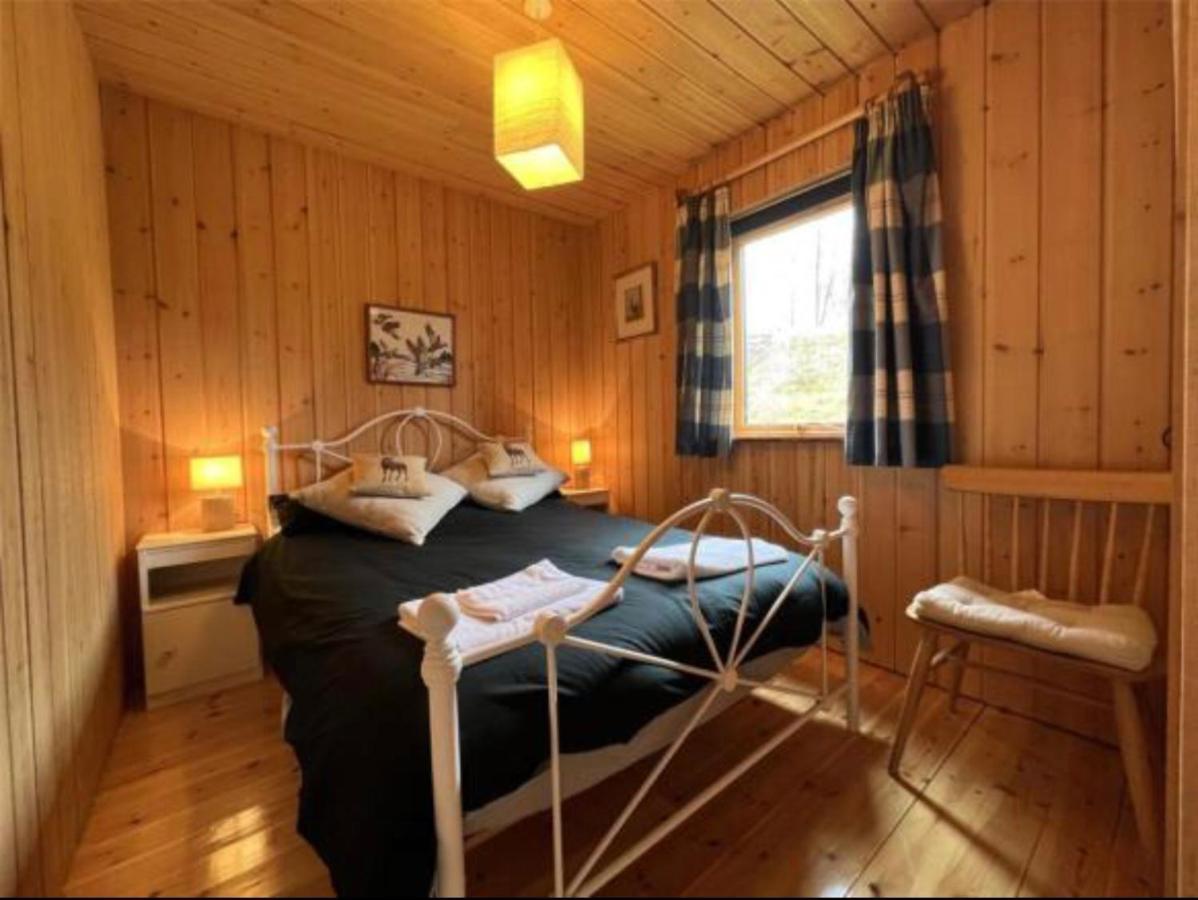 Loch Aweside Forest Cabins Dalavich Buitenkant foto