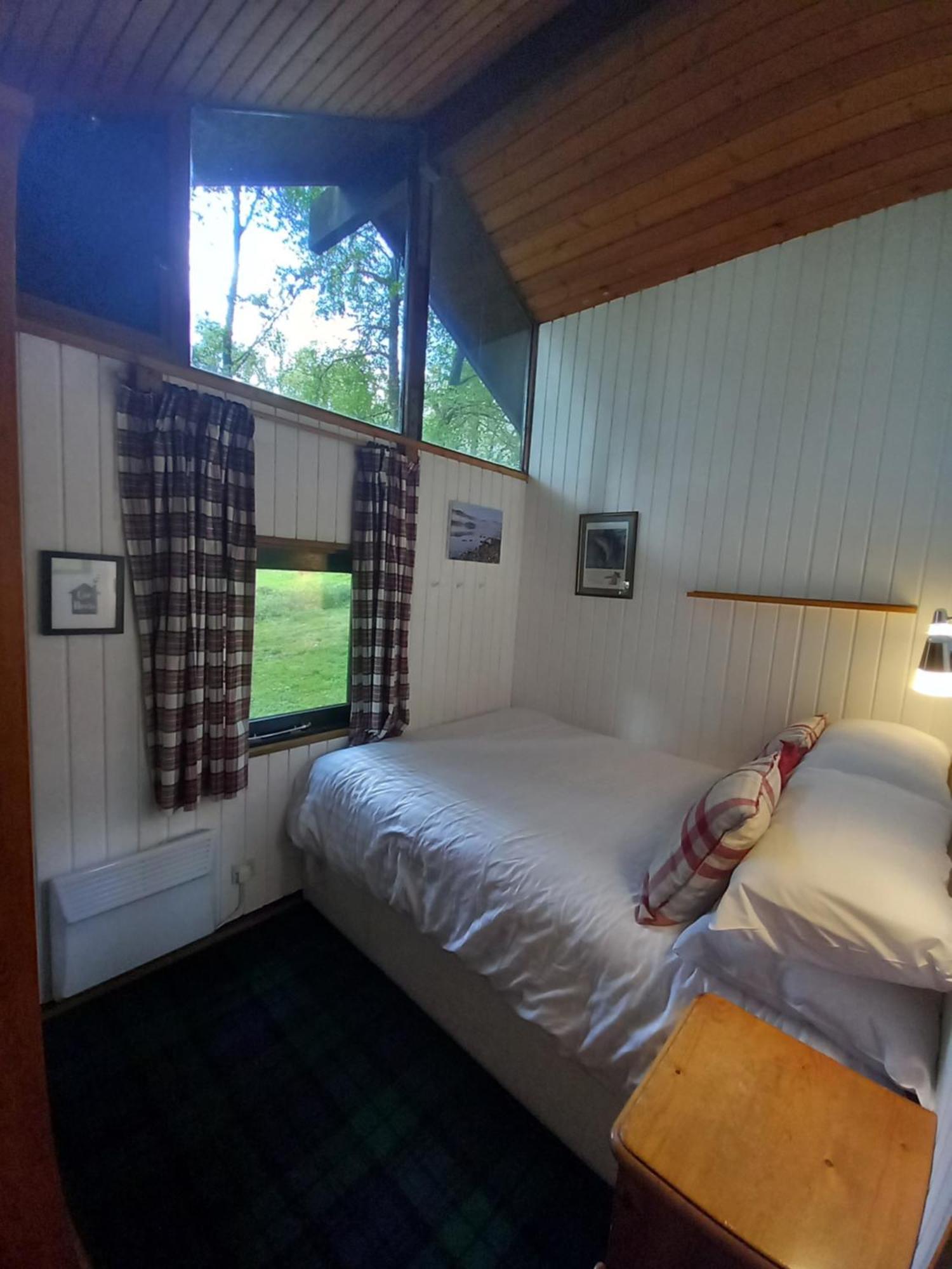 Loch Aweside Forest Cabins Dalavich Kamer foto