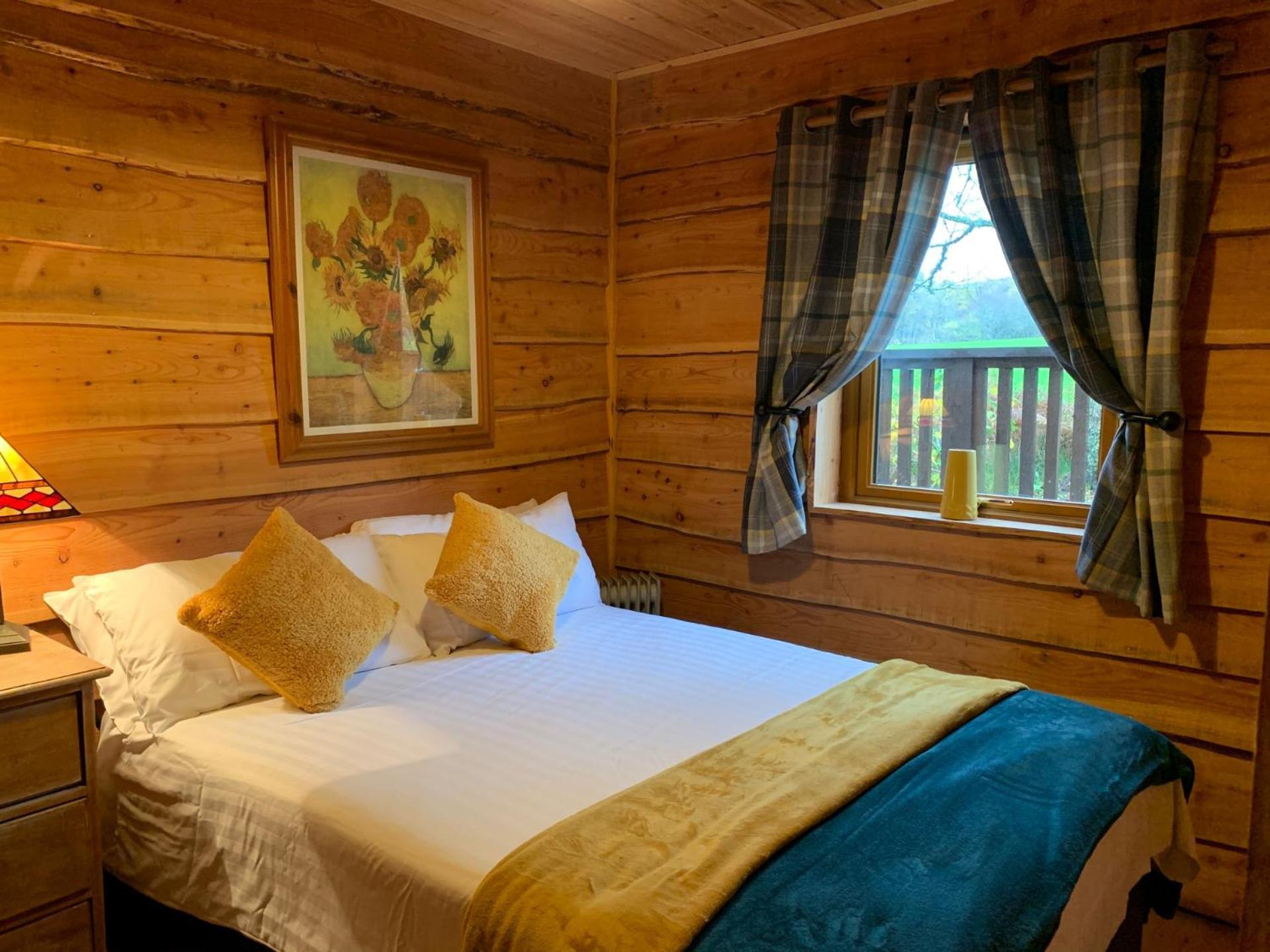 Loch Aweside Forest Cabins Dalavich Kamer foto