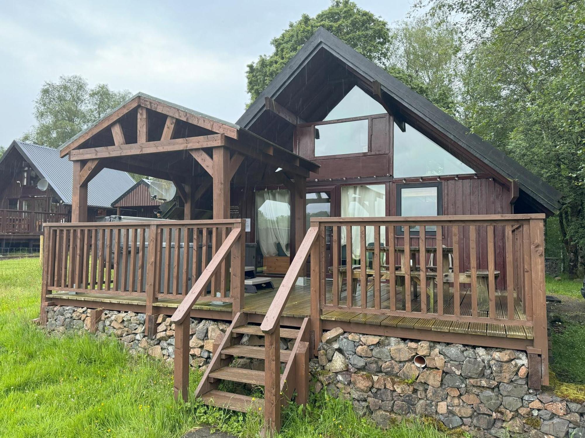 Loch Aweside Forest Cabins Dalavich Buitenkant foto